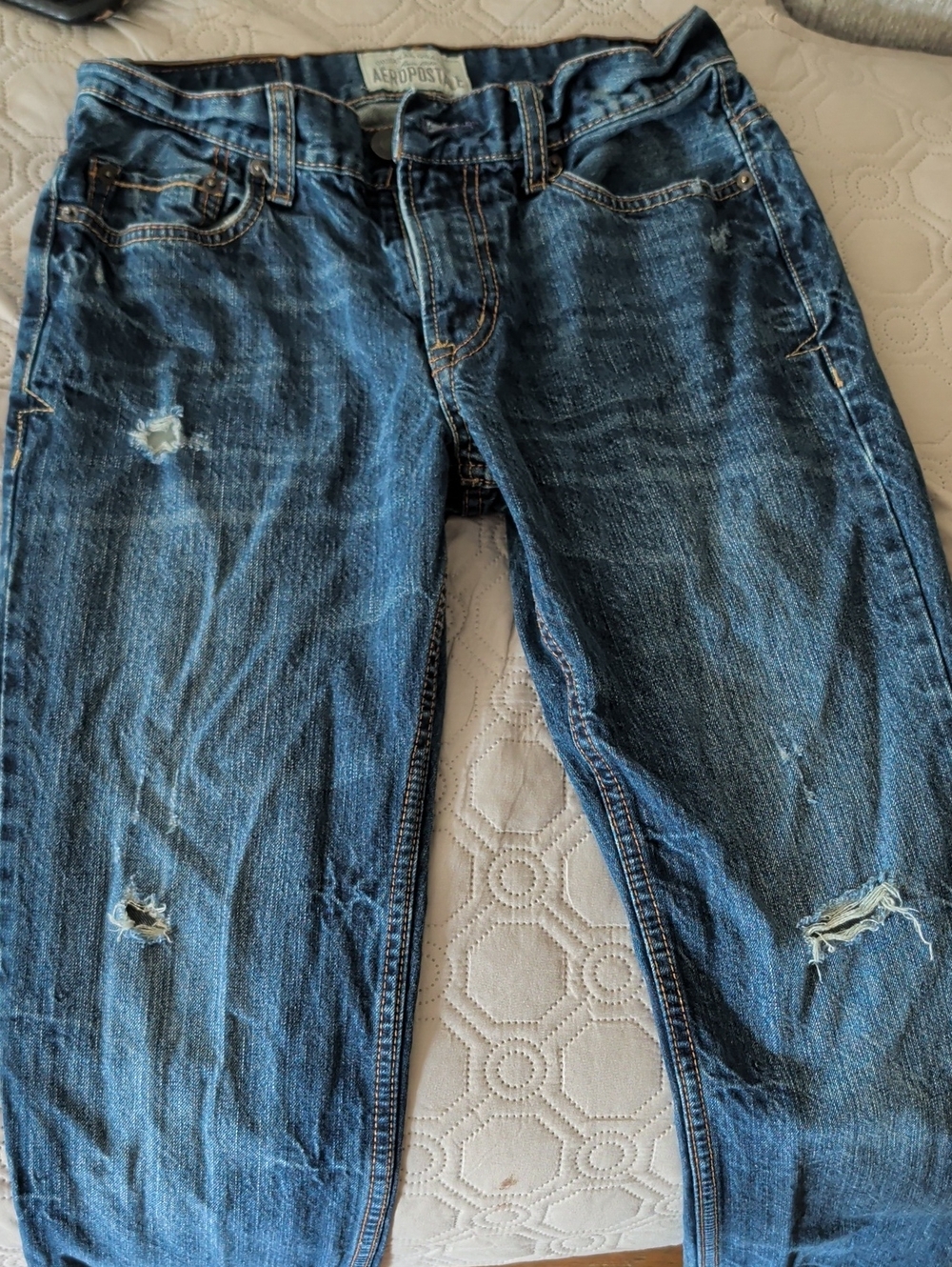 Aeropostale Men's Slim Straight Distressed Blue Jeans